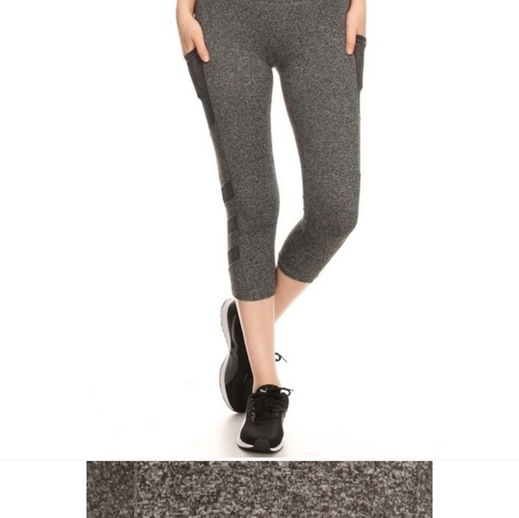 shosho Pants - Gray Capri Leggins